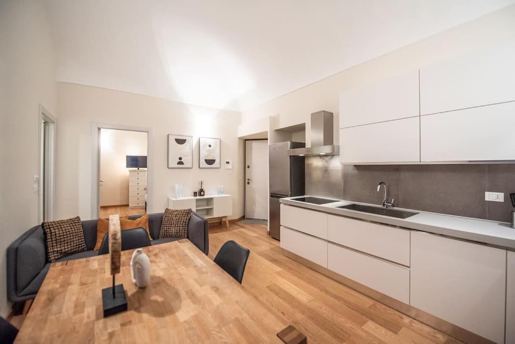 Grand Palace Apartment -Centro Storico Turyn Zewnętrze zdjęcie