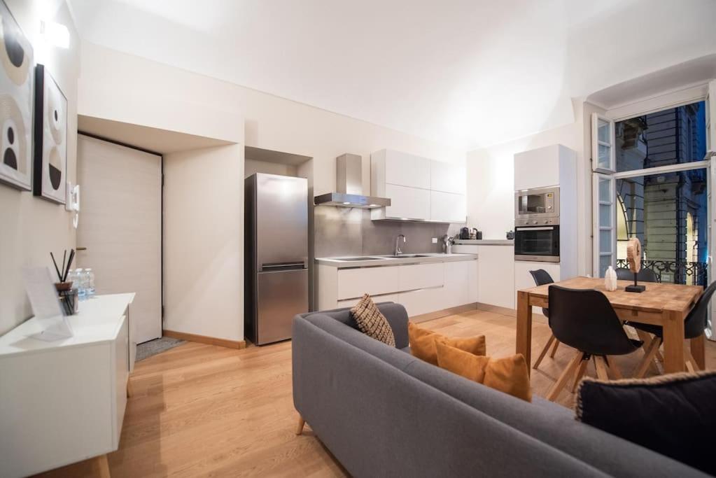 Grand Palace Apartment -Centro Storico Turyn Zewnętrze zdjęcie